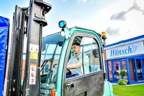 FACHKRAFT LAGERLOGISTIK (m/w/d)