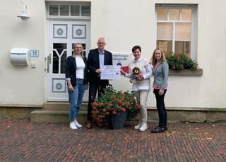 Scheckübergabe_Hänsch_Kinderhospiz_Lingen